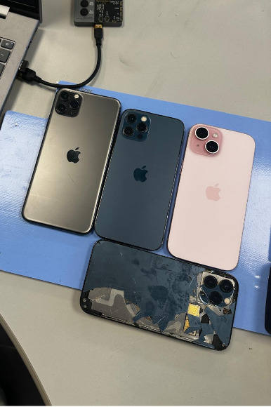 Varios iPhones comprados con Nuvrea